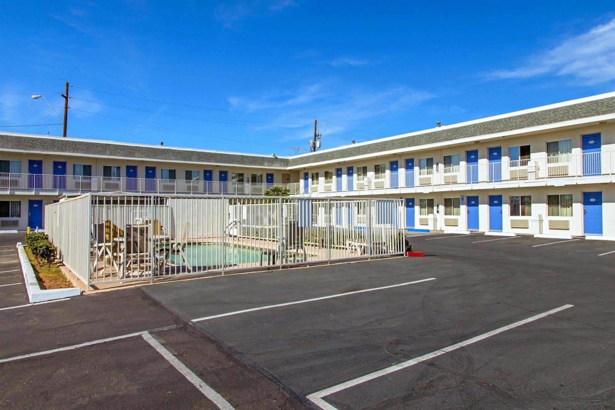 Motel 6-Phoenix, Az - Airport - 24Th Street ภายนอก รูปภาพ