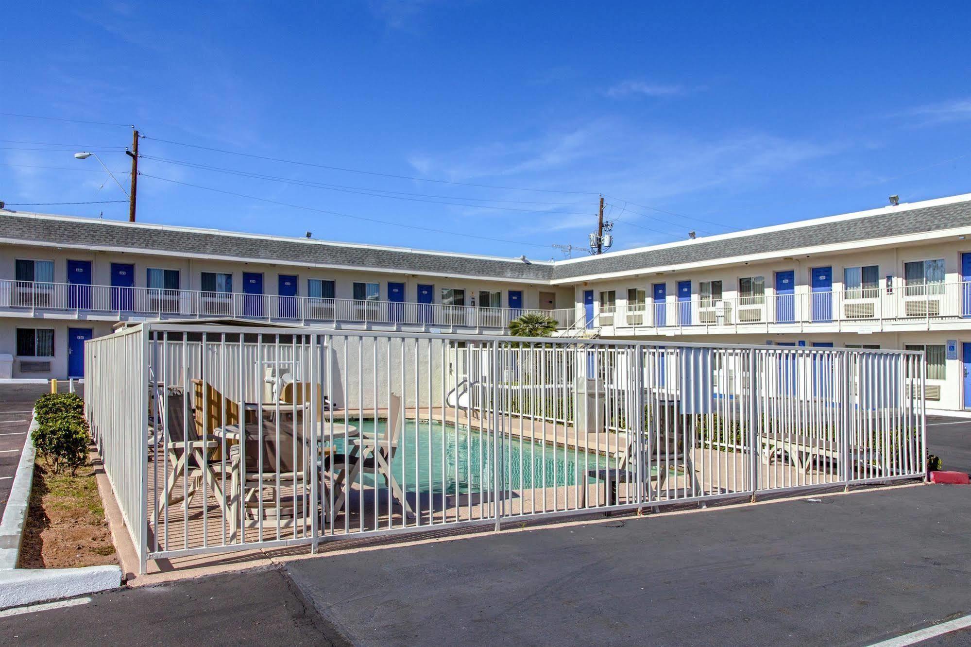 Motel 6-Phoenix, Az - Airport - 24Th Street ภายนอก รูปภาพ